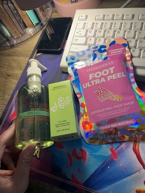 Foot Ultra Peel Exfoliating Mask + Gentle Cleanser & Bubble Eye Cream Bundle
